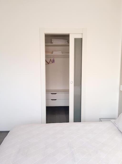 Interni dell'appartamento Ema & Grace a Genova Pegli — foto 11
